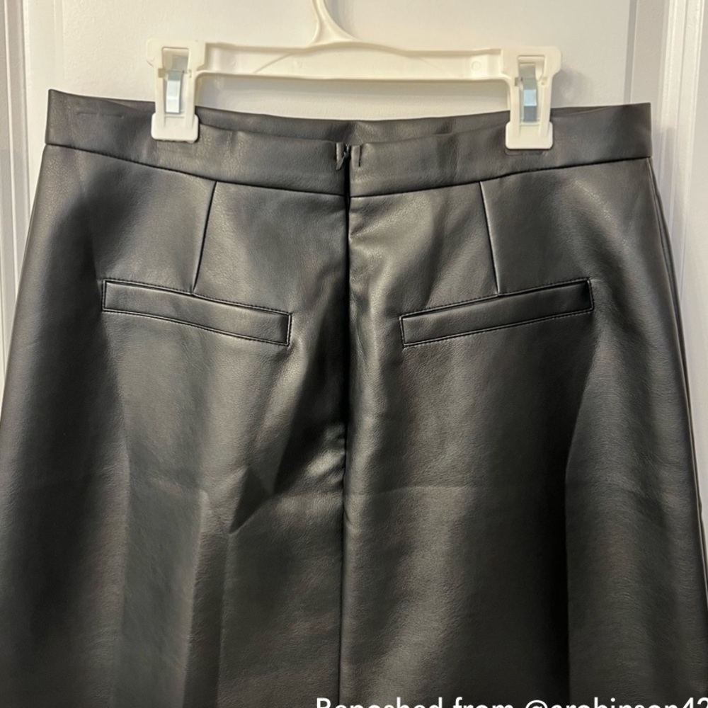 Hello Molly faux leather mini skirt - Picture 2 of 2